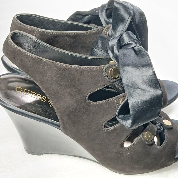 Guess by Marciano PManella Black Multi Suede Lace-Up Wedge Sandals 8 w/ Box VGUC - Picture 3 of 16